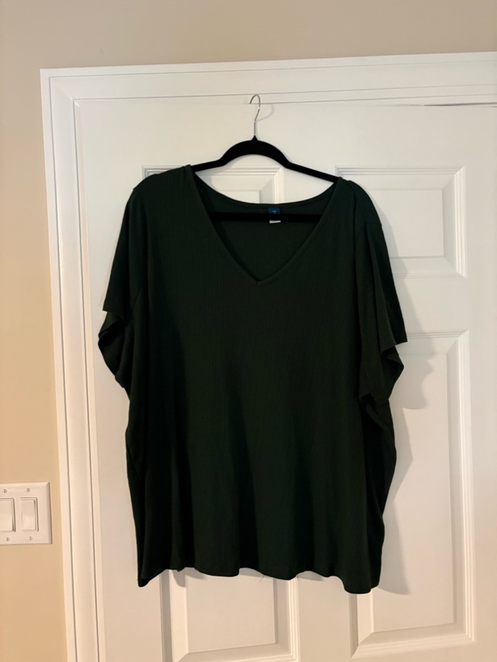 Old Navy Dark Green V-Neck Short Sleeve Top